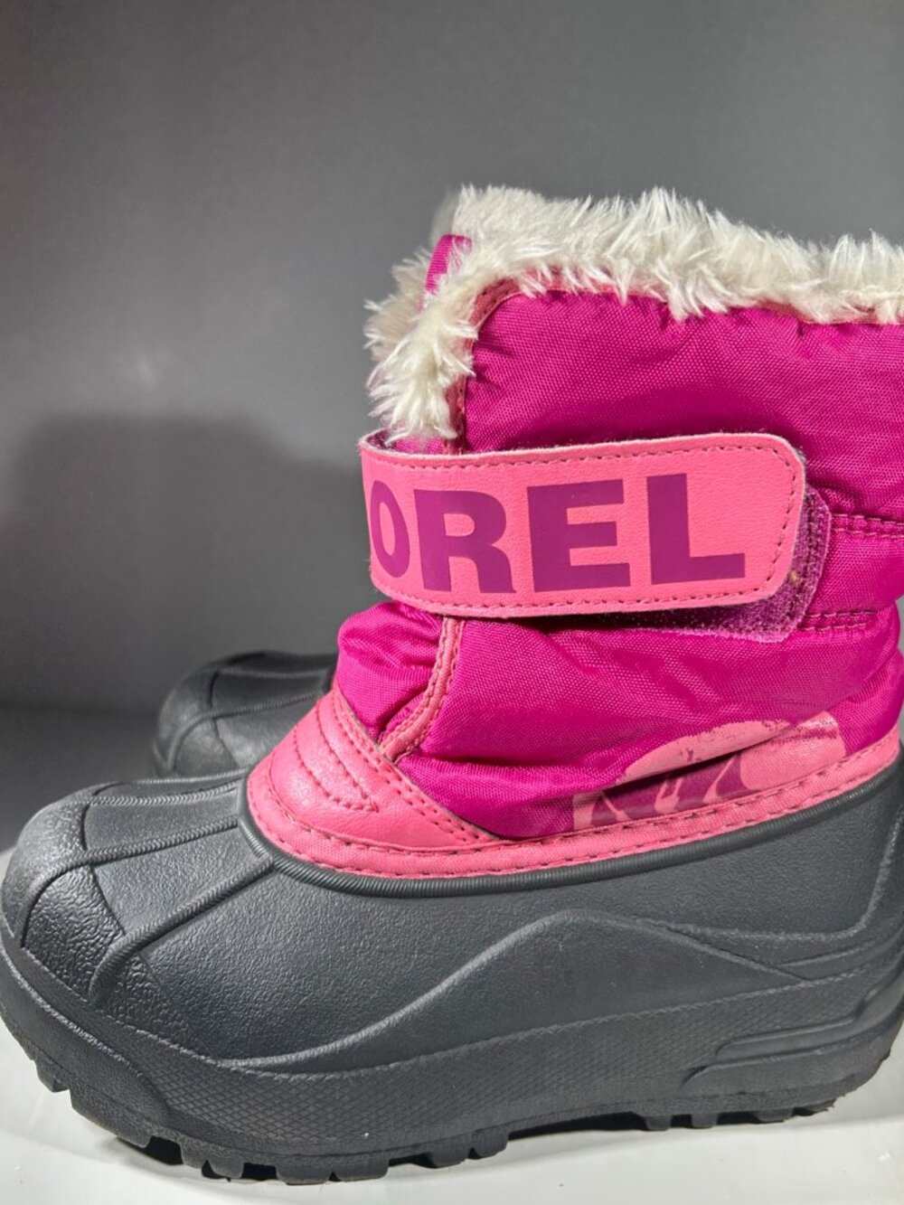 Sorel Kids Snow Commander Winter Boots Size 11 Pink Faux Fur Girls Ankle Shoes